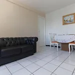 CLR84 - 70 Metros da Areia da Praia, Calçadão, Garagem, 1 Dormitório Climatizado, Wi-Fi